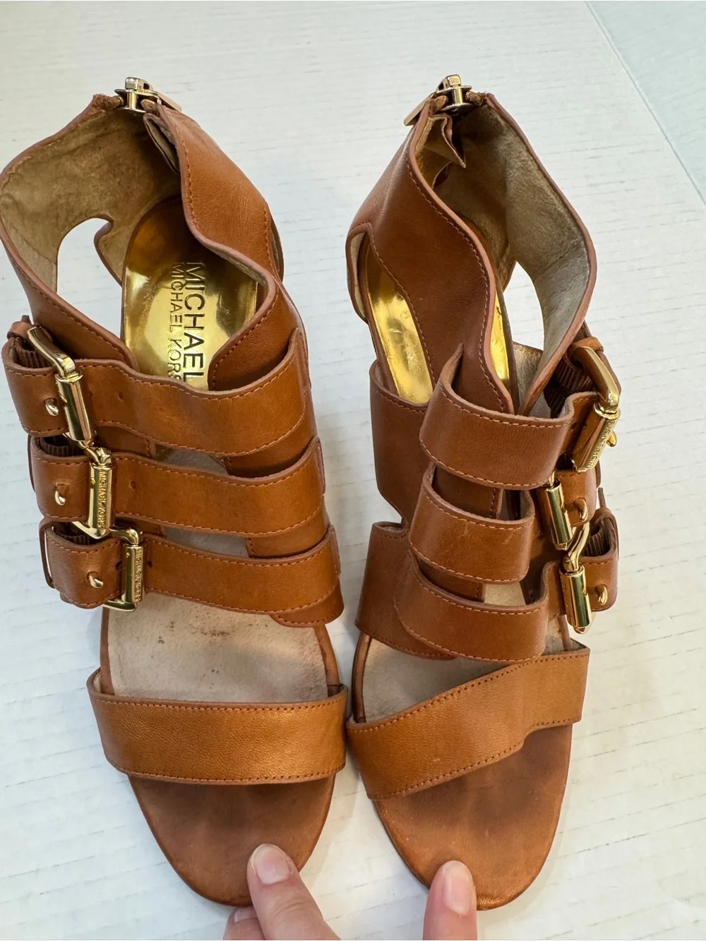 Michael Kors Tan Leather Strappy Buckle Kitten Heels Womens 6.5 Y2K Dressy